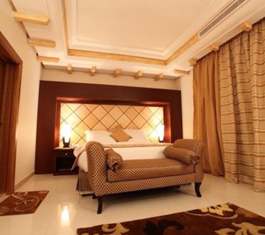 Lavande Suites
