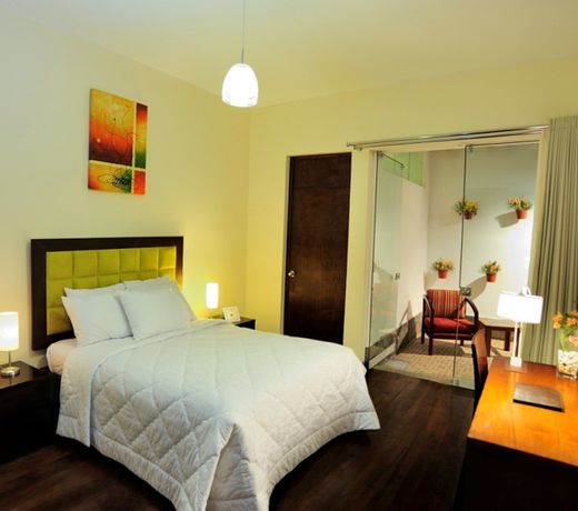 Mint Hotel