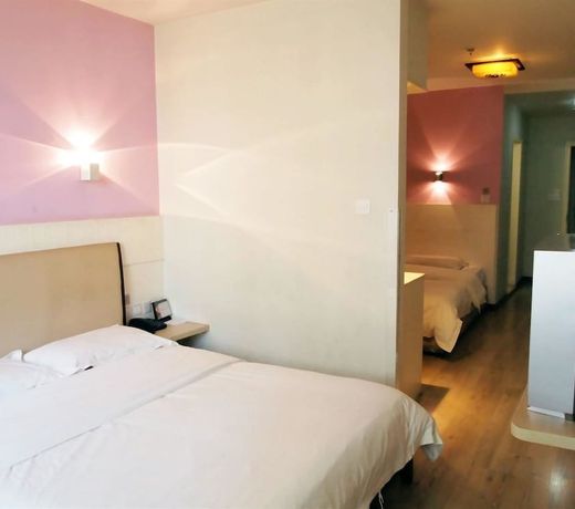 Linjiang Inn