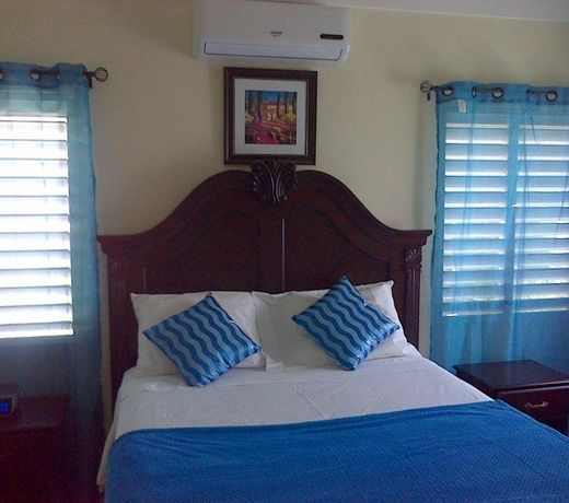 Island Treasure Villas
