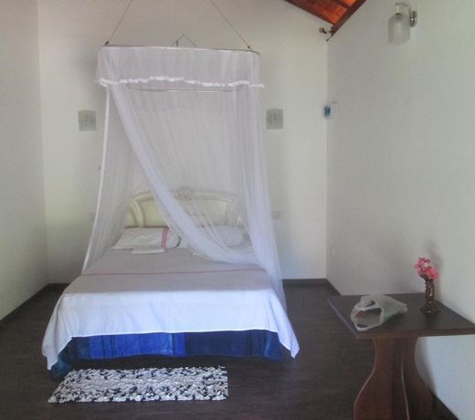 Turtles View Resort