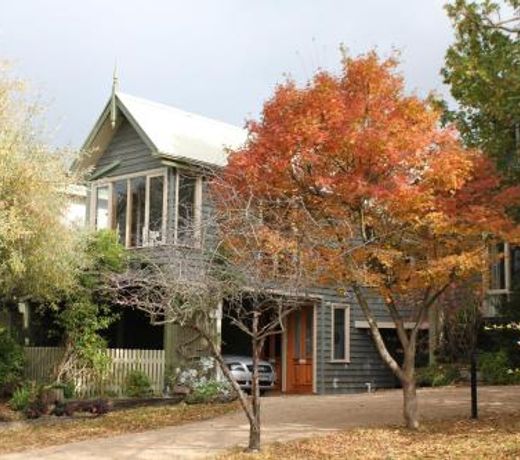 Oak Tree Lodge