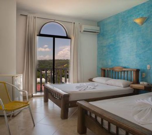 Hotel Anamichu Suites