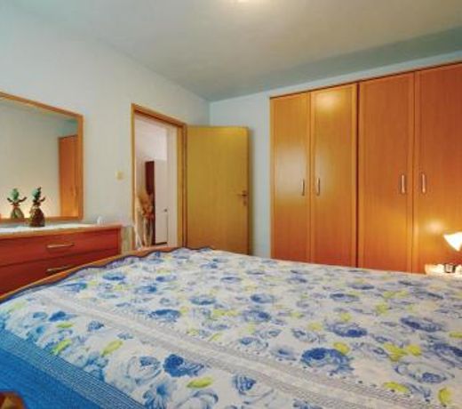 Holiday home Marceljani Kolcic breg