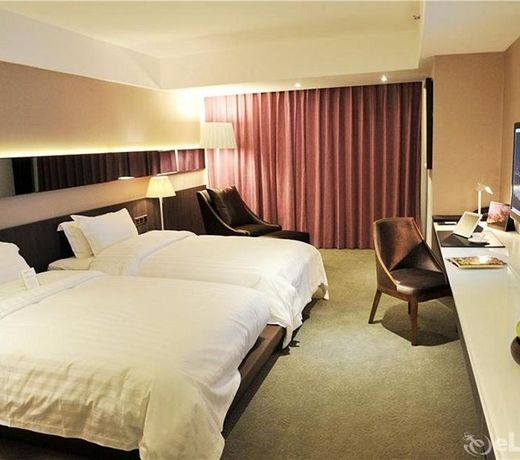 Chongqing Landyatt Park Hotel