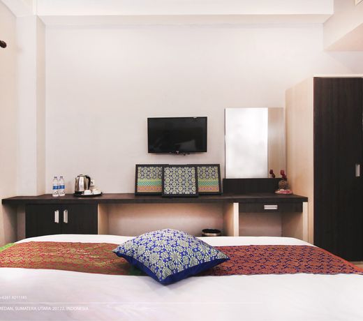 Collection O 90050 Raz Hotel And Convention Syariah