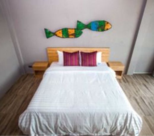 Dee Inn Guest House