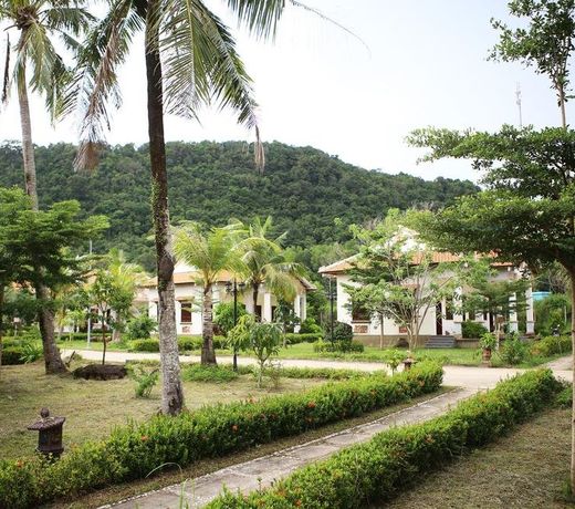 Phu Son Village Resort