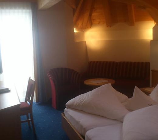 Hotel HÃ¶llroah