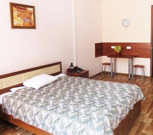 Bon Hotel