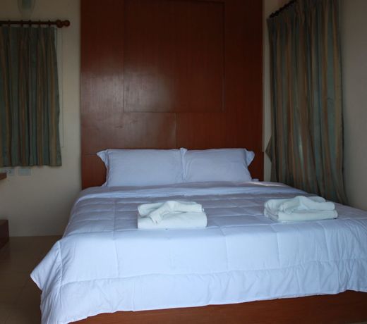 Green Lay Resort