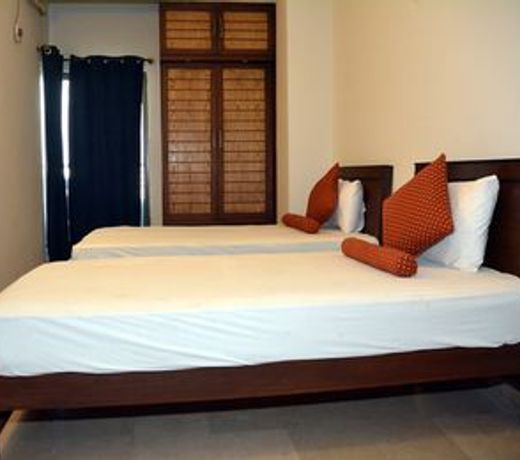 Grand Islamabad Hotel