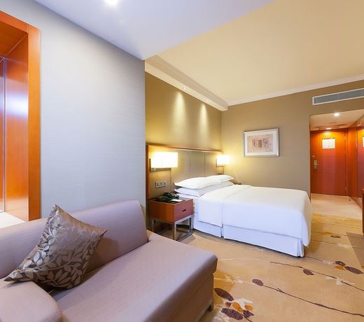 Sheraton Chengdu Lido Hotel