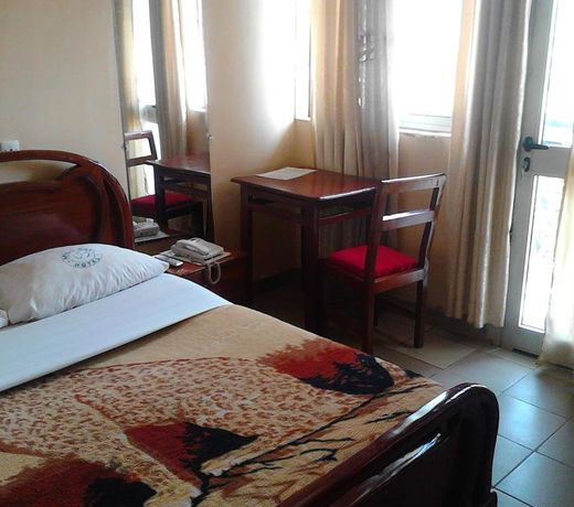 Apple Gate Hotel