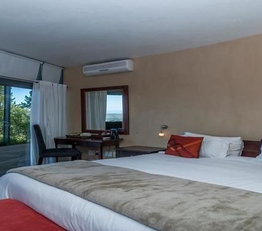 Sirius Lodge