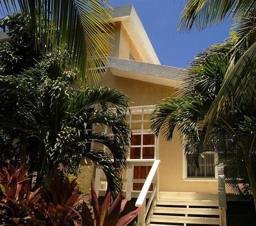 Paradise Beach Hotel