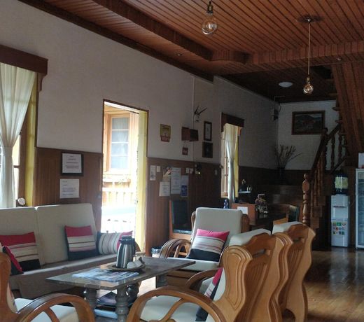 Hillock Villa