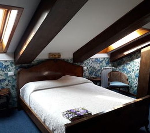 B&B Corner