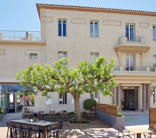 HÃ´tel Les Roches Blanches Cassis