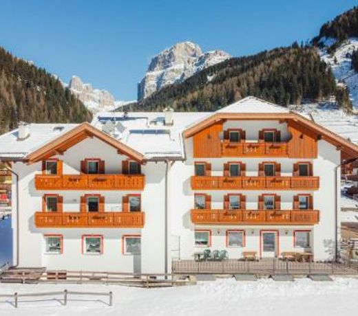 Albergo Canazei