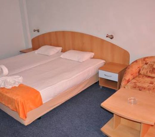 Hotel BelleVille