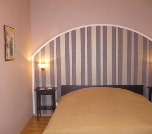 Hotel on Leninsky
