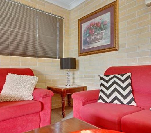 Murray Street Apartments