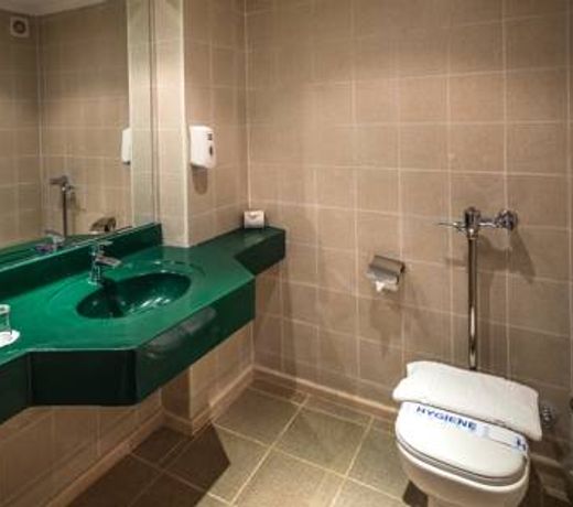 Hawaii Riviera Club Aqua Park - Families and Couples Only