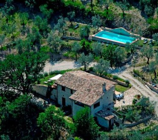 Apartments in affitto Ferentillo Valnerina