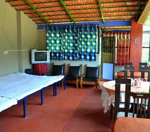 Suraksha Homestay