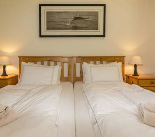 Hout Bay Lodge