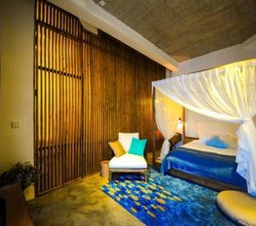 Shen Cang Courtyard Hotel