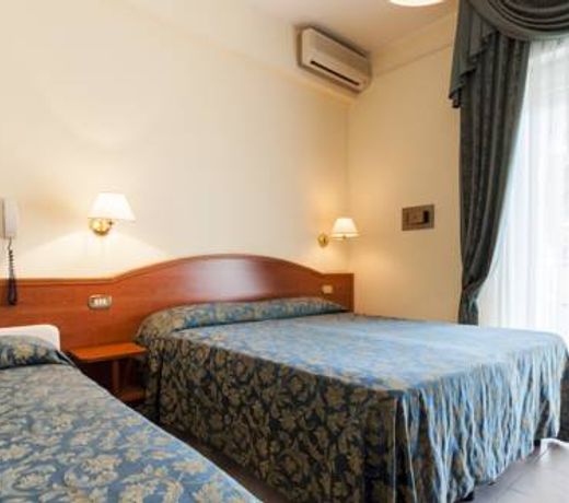 Hotel Donatella Pinarella