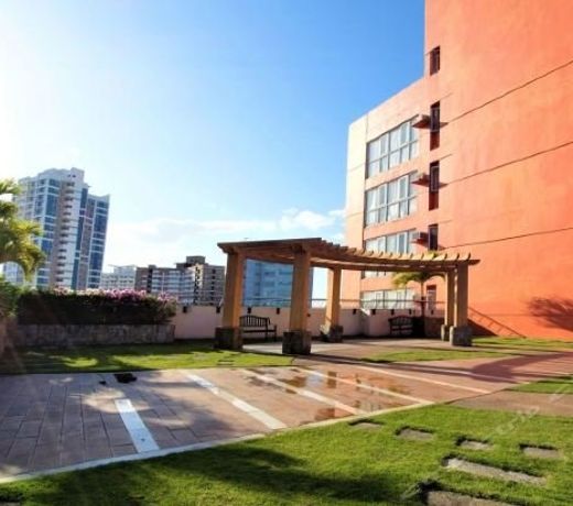 ZEN Rooms Sunshine City Suites