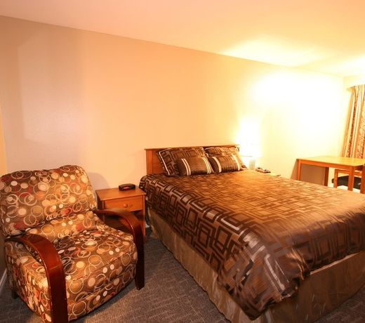 Welcome Everett Inn