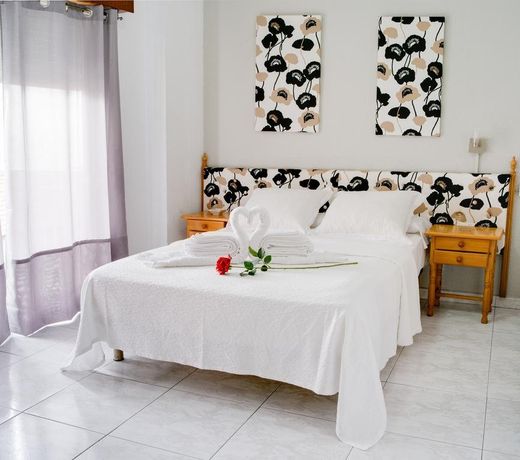 Hostal HB Torrevieja