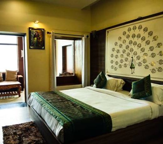 Dwivedi Hotels Sri Omkar Palace