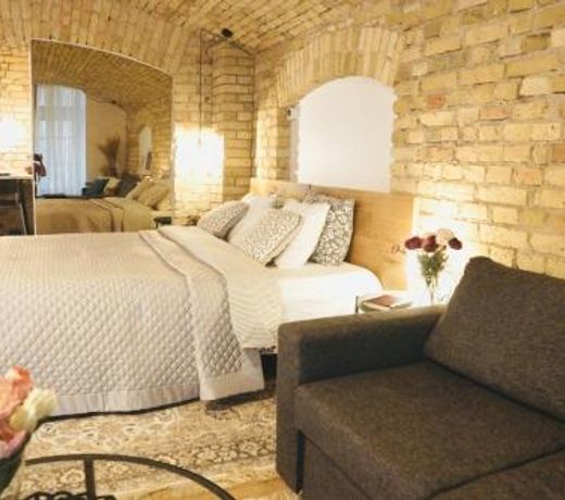 Tomy Old Town Apartments