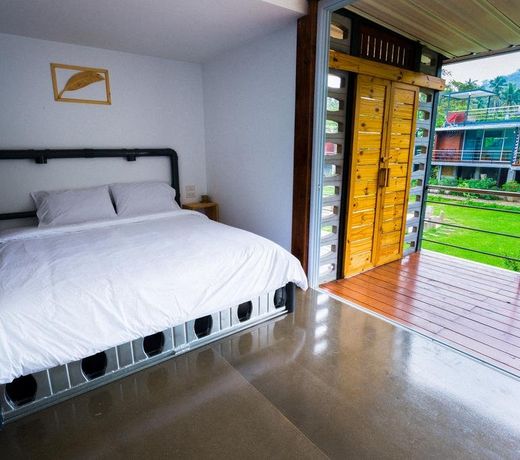 Baan Boom Boxes Eco Friendly Resort