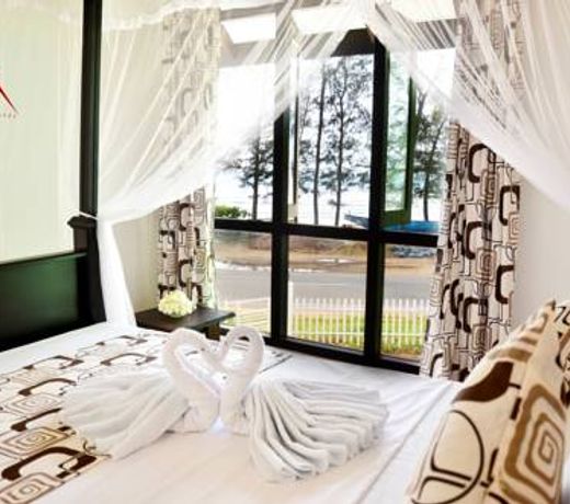 Neo Bay Hotel