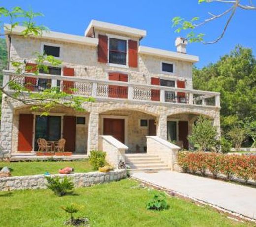 Palazzo Banicevic Luxury Rooms