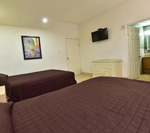 Hotel Abasolo