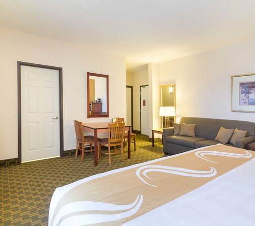 Quality Inn Fairmont