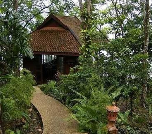 Similana Beach & Spa Resort