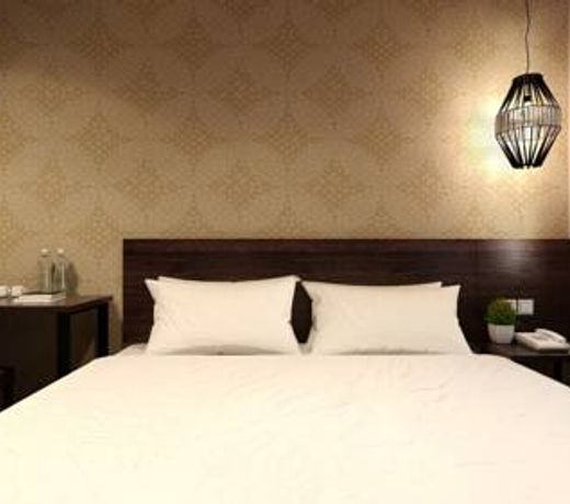 The Square Hotel