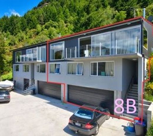 Gemini Lake View Villa