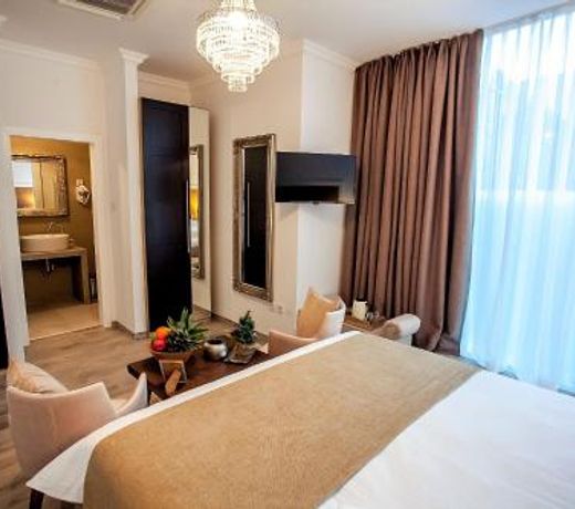 Regal Residence B&B