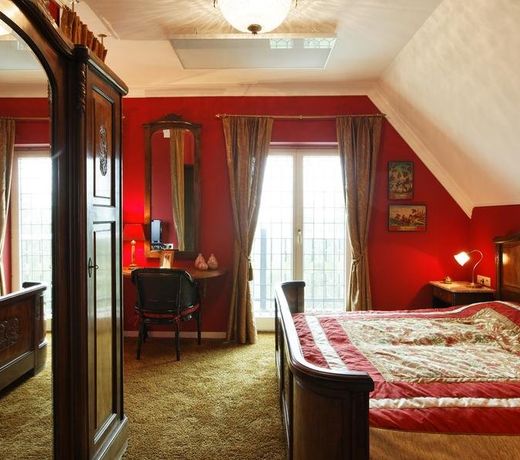 Klein-Holland "Vulkanland-Hideaway"