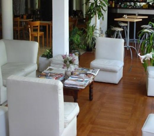 DEVOTO HOTEL