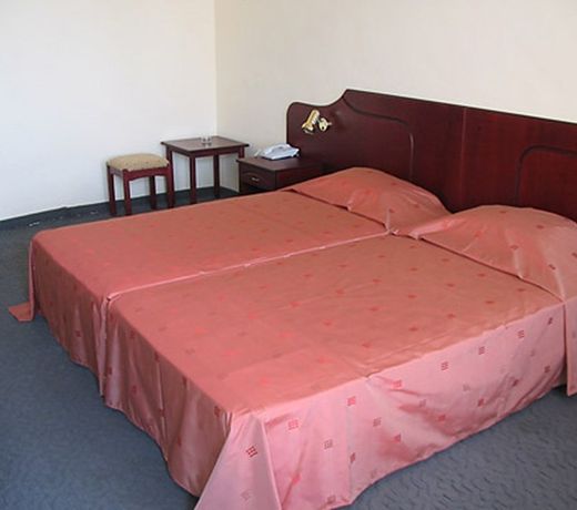 Dahlia Garden Hotel